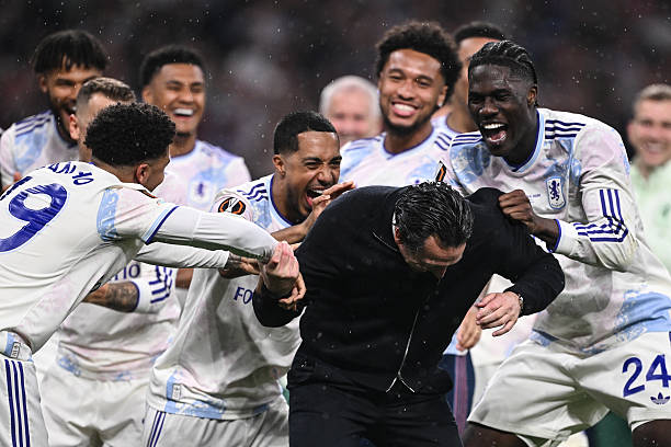 Ảnh bài viết Soi trận Walsall vs Aston Villa: Thử thách dành cho thầy trò Unai Emery