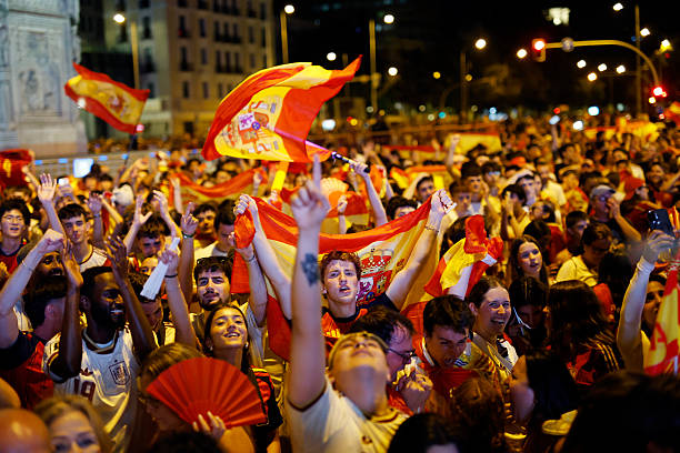Ảnh bài viết Thủ đô Madrid tưng bừng chuẩn bị lễ rước cúp vàng World Cup