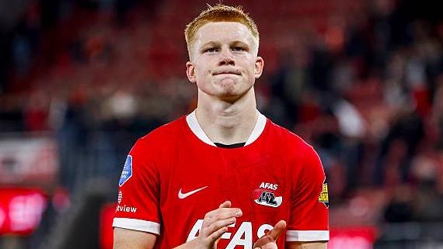Ảnh bài viết Man Utd tranh "Pedri mới" Kees Smit với Newcastle