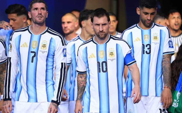 Messi và đồng đội không thể có lần thứ hai đăng quang ở World Cup. Ảnh: Getty.