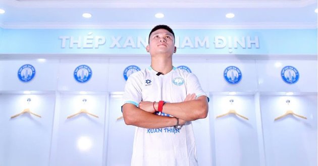 Tuấn Hải trong màu áo mới. Ảnh: CLB Nam Định.