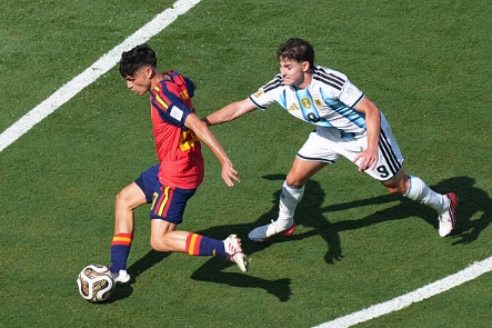 Ảnh bài viết Chiến thuật đầy toan tính của Barca trong thương vụ Alvarez