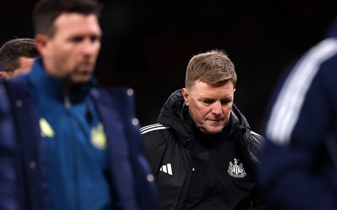 Eddie Howe đang có những bài toán khó với Newcastle. Ảnh: Getty.