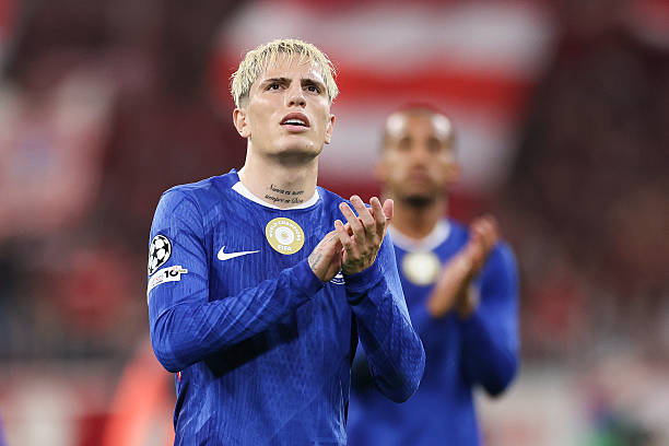 Ảnh bài viết Đến Aston Villa, Garnacho bị ví như quả trứng thối