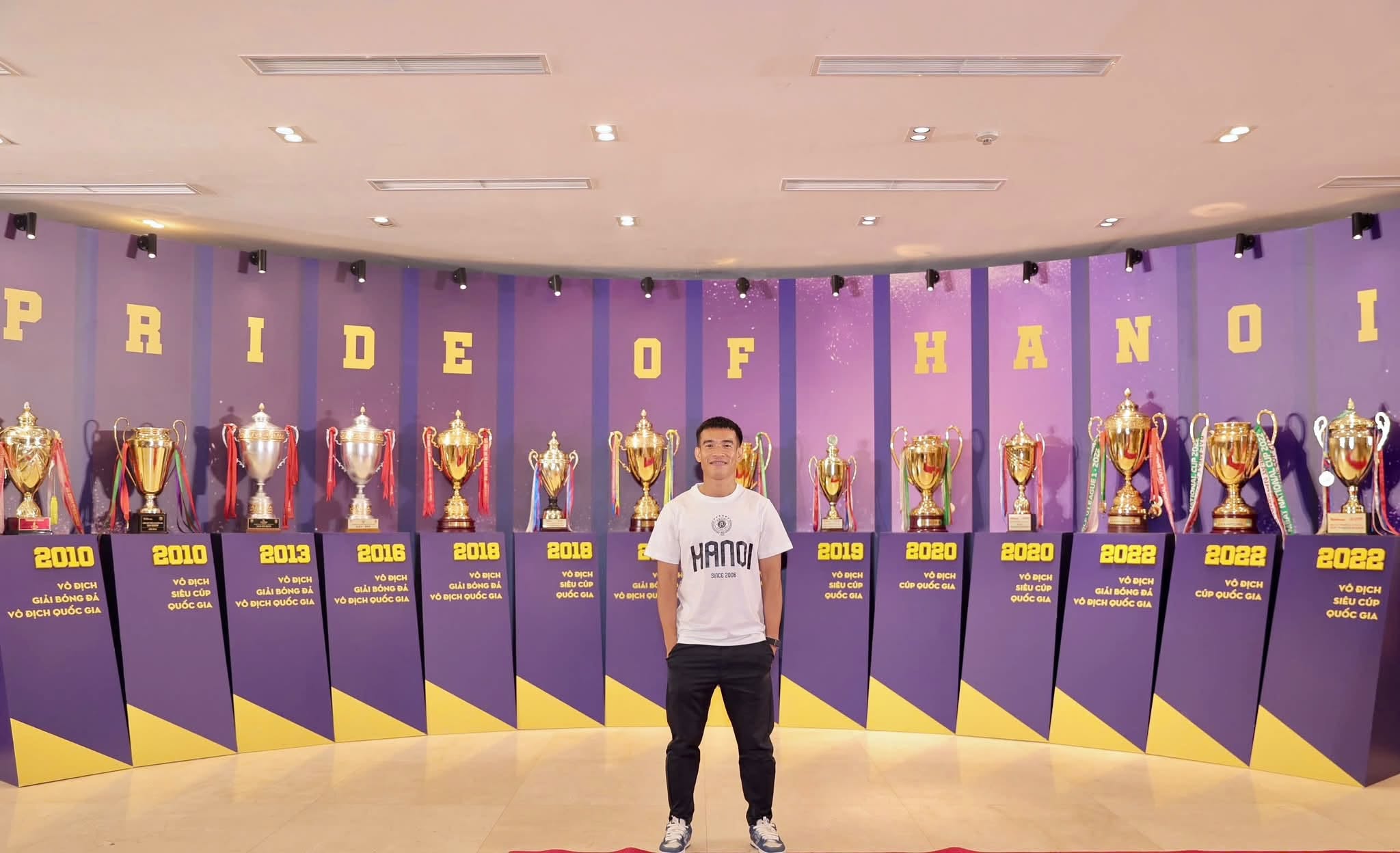 Đậu Văn Toàn chia tay Hà Nội FC. Ảnh: Facebook Đậu Văn Toàn.