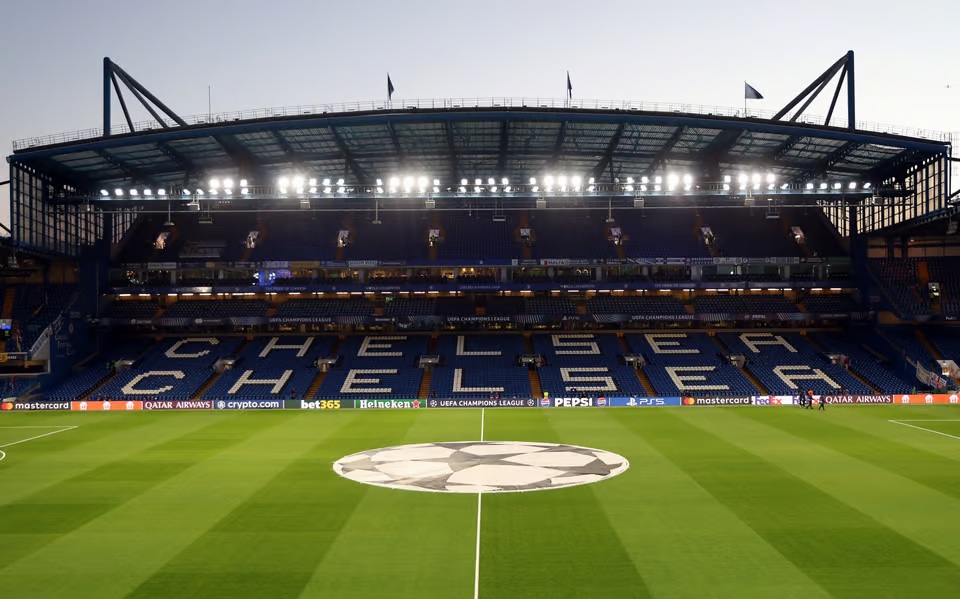 Stamford Bridge có thể được dùng để tổ chức C1. Ảnh: Getty.