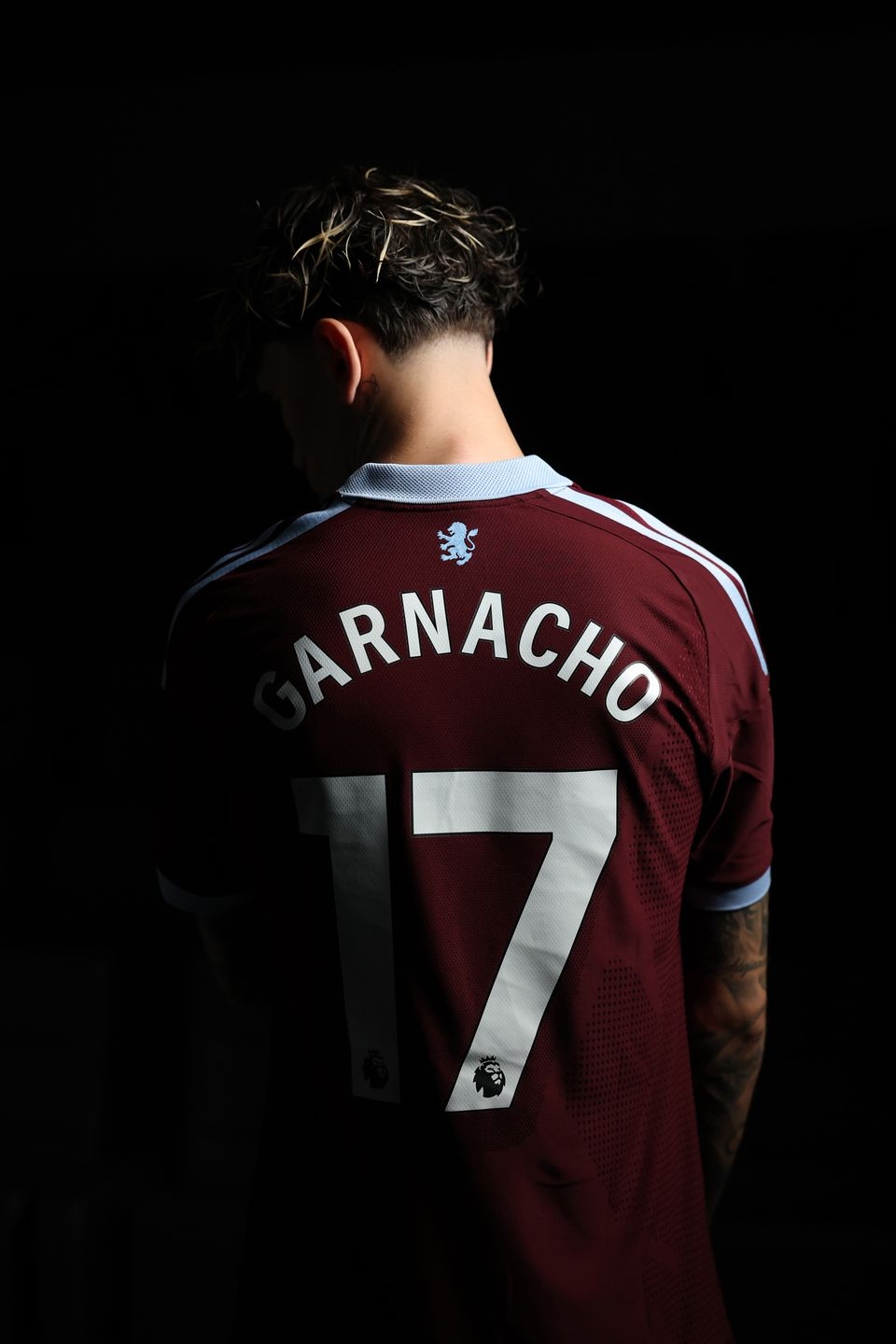 Alejandro Garnacho khoác áo số 17 tại Aston Villa. Ảnh: Aston Villa FC.