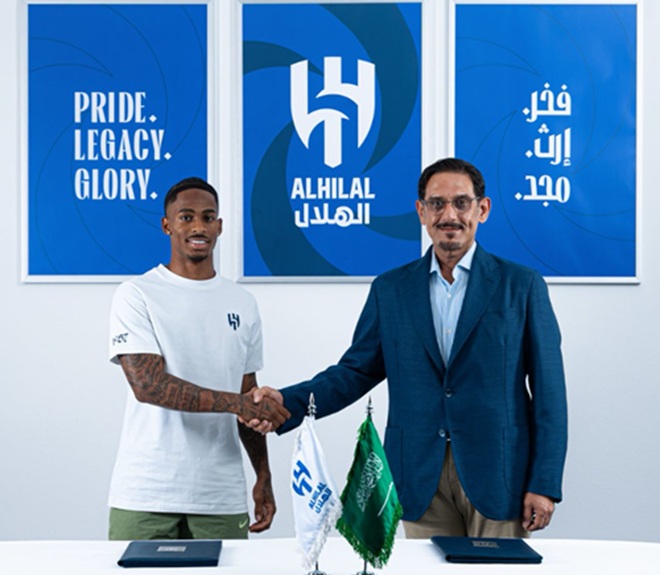 Summerville đã chính thức cập bến Saudi. Ảnh: Al Hilal.