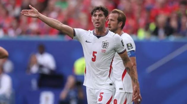 Ảnh bài viết William Gallas khuyên Chelsea chiêu mộ John Stones trước Arsenal