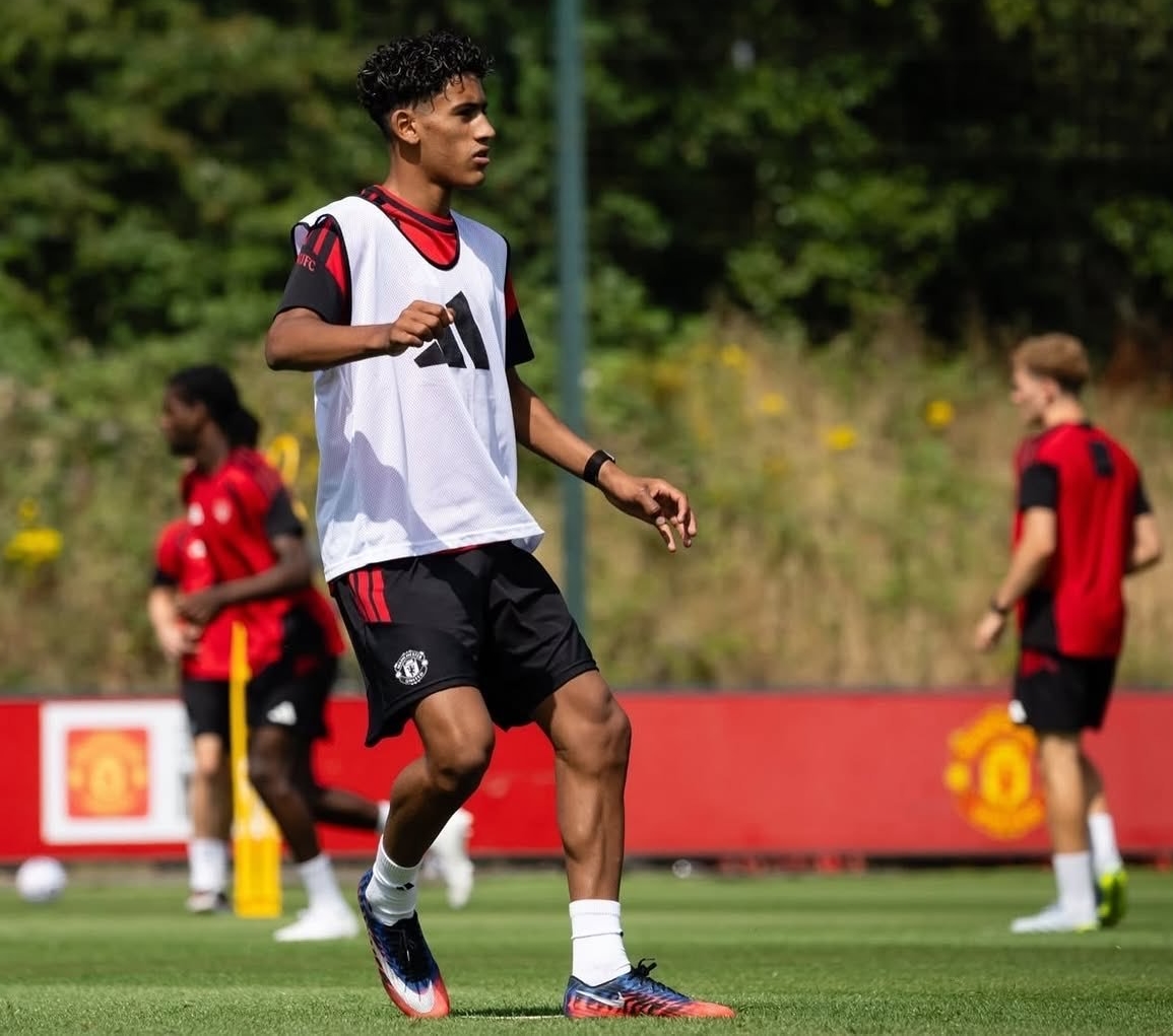 JJ Gabriel đã không ra sân ở trận gặp Rosenborg. Ảnh: Manchester United FC.