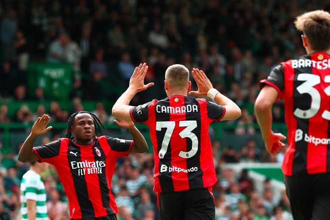 Camarda ăn mừng sau khi ghi bàn. Ảnh: AC Milan.