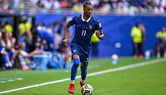 Ảnh bài viết Bayern Munich từ chối bán Michael Olise cho Real Madrid