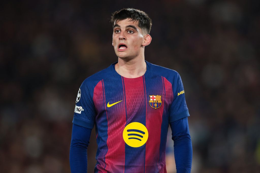 Ảnh bài viết Milan đại chiến Chelsea giành Gerard Martin của Barca