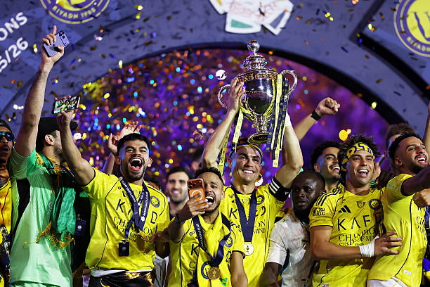 Al Nassr đang nợ một số tiền lớn. Ảnh: Getty Imagess