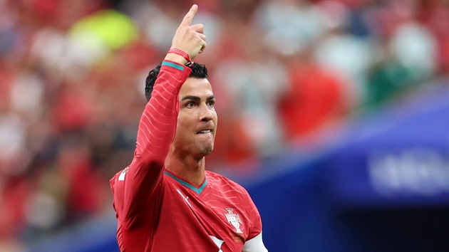 Ảnh bài viết Lấn sân điện ảnh, Ronaldo đóng chung phim với Henry