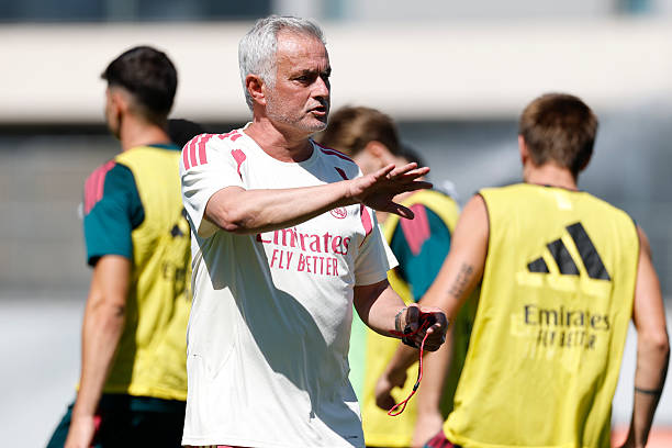 HLV Jose Mourinho chuẩn bị cùng Real Madrid đối đầu Leganes. Ảnh: Getty Images.