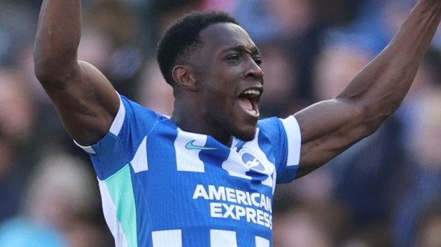 Welbeck bất ngờ lọt vào tầm ngắm của Chelsea. (Ảnh: Sky Sports)