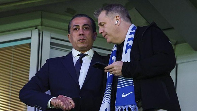 Giới chủ Chelsea thay đổi chính sách chuyển nhượng. (Ảnh: Getty Images)