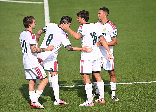 Đội bóng của Mourinho sẵn sàng cho mùa bóng mới.