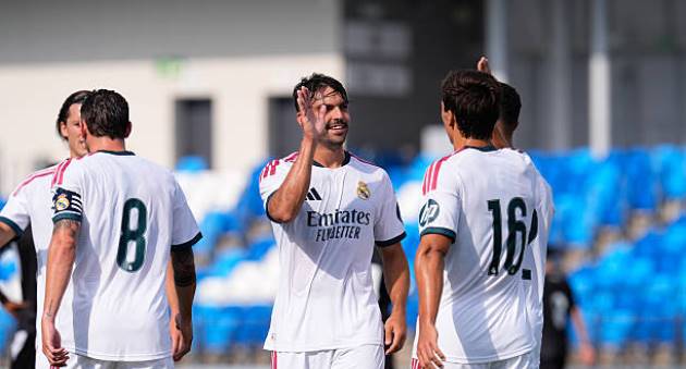 Ảnh bài viết Real Madrid phô diễn chiều sâu lực lượng đáng sợ dưới thời Mourinho