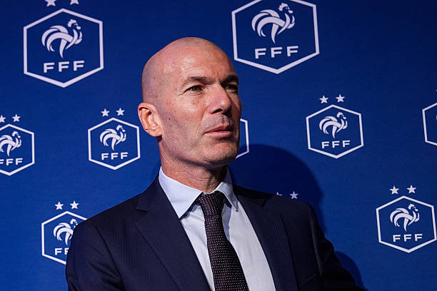 Ảnh bài viết Zidane sẽ thắp lại ngọn lửa hào hoa cho tuyển Pháp