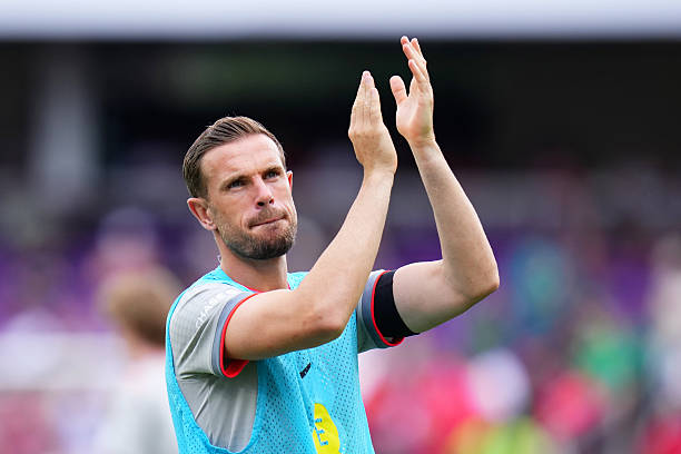 Ảnh bài viết CĐV Chelsea chia rẽ vì thương vụ Jordan Henderson