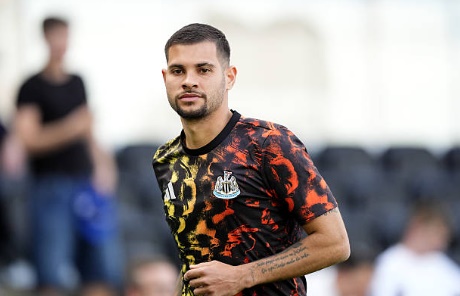 Newcastle vẫn xem Bruno Guimaraes là nhân tố quan trọng. Ảnh: Getty Images.