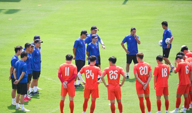 Ảnh bài viết Tuyển Việt Nam và bài toán bản lĩnh trước Singapore và Indonesia