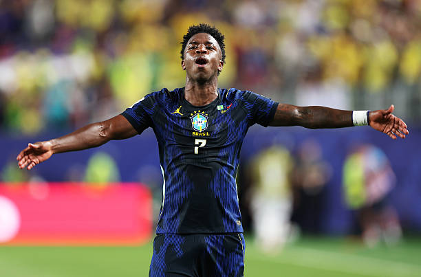 Arsenal đã sẵn sàng phá két đón Vinicius. Ảnh: Getty Images.