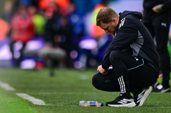 Eddie Howe quyết định n&oacute;i lời chia tay ''Ch&iacute;ch ch&ograve;e''. Ảnh: Getty Images.