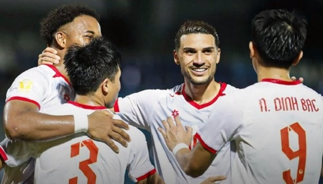 Ảnh bài viết Điểm tin bóng đá Việt Nam 31/7: Nguy cơ trắng sóng FIFA ASEAN Cup; HLV Kim Sang-sik quyết hạ Singapore