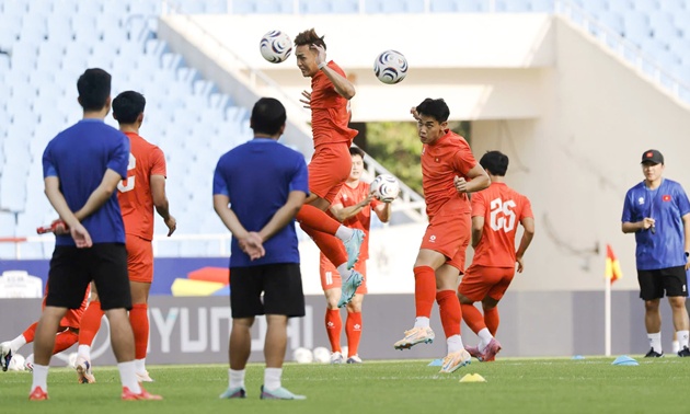Ảnh bài viết Việt Nam 0-0 Singapore: Đình Bắc tiếp tục đá chính