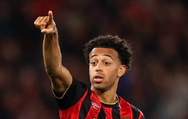 Adams có thể chia tay Bournemouth trong hè này. Ảnh: Getty.