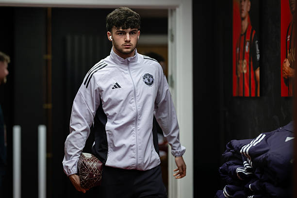 Ảnh bài viết Đằng sau vụ Fredricson là nước cờ cao tay của Man Utd