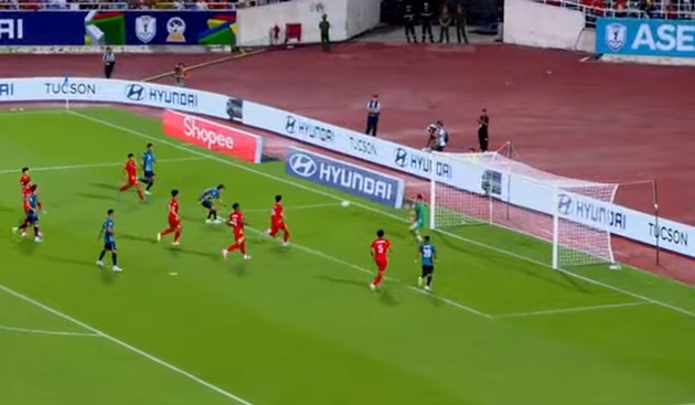 Ảnh bài viết Việt Nam 0-0 Singapore: Lê Giang Patrik cứu thua