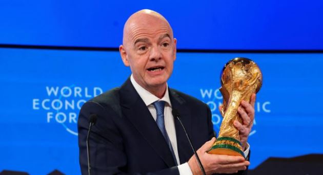 Infantino đã bị phản đối trên diện rộng với kế hoạch của mình. Ảnh: Getty.
