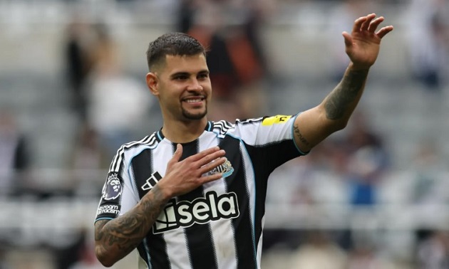 Ảnh bài viết Bruno Guimaraes giúp Arsenal giải bài toán sáng tạo tuyến giữa