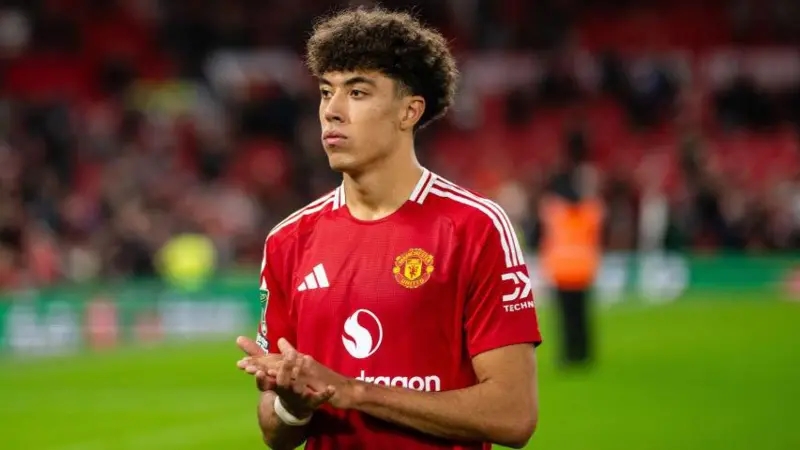 Ethan Wheatley bất ngờ nằm trong tầm ngắm Everton. Ảnh: Getty Images.