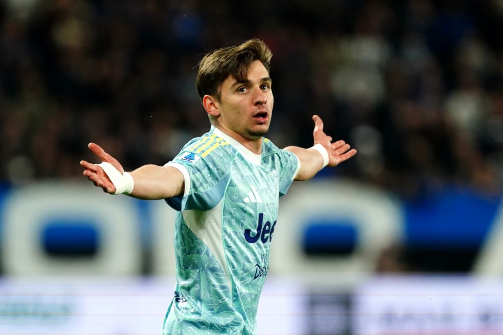 Ảnh bài viết Vụ Conceicao: Juventus muốn MU trả 60 triệu Euro hoặc đổi lấy Zirkzee