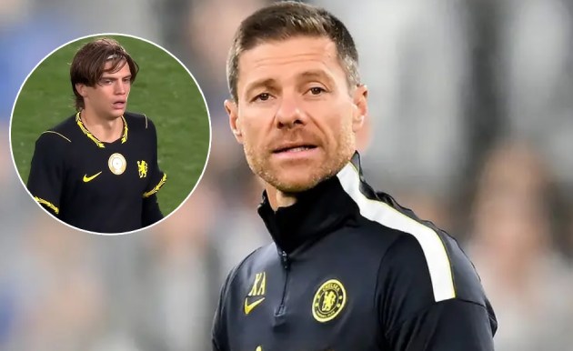 Ảnh bài viết Fan Chelsea tin tân binh Palestra sẽ đẩy Reece James dự bị