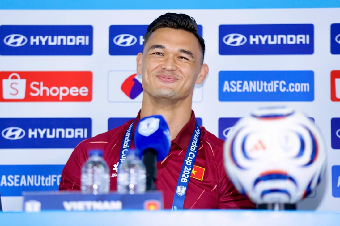 Patrik L&ecirc; Giang quyết t&acirc;m c&ugrave;ng ĐT Việt Nam gi&agrave;nh 3 điểm trước Indonesia. Ảnh: VFF.