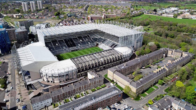 St James' Park khó trở thành nơi quy tụ những ngôi sao hàng đầu như kỳ vọng. (Ảnh: Getty Images)