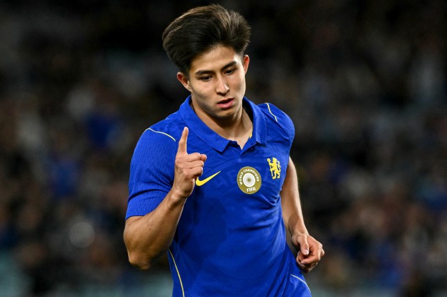 Ảnh bài viết Vừa đến Chelsea, Satpayev đã được khen hay hơn Delap