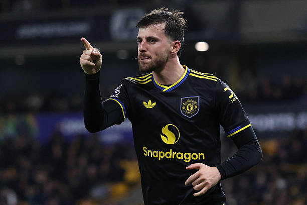 Ảnh bài viết Cách Carrick dùng Mount báo hiệu sự thay đổi lớn ở Man Utd