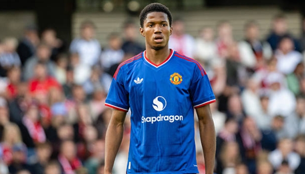 Ảnh bài viết Bị Carrick gạt tên, tương lai Chido Obi tại Man Utd dần khép lại