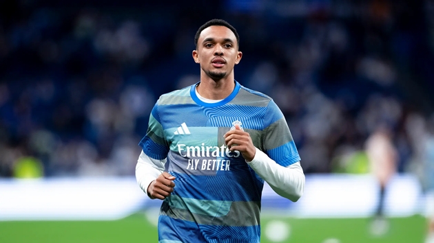 Ảnh bài viết Alexander-Arnold giải mã bài toán Dumfries của HLV Mourinho