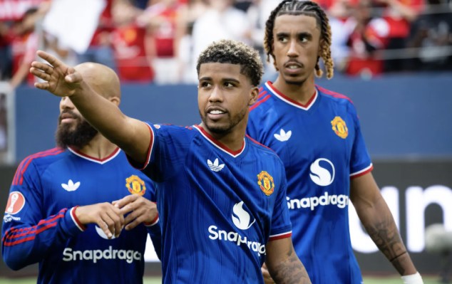 Santos hứa hẹn trở th&agrave;nh nh&acirc;n tố chủ chốt nơi tuyến giữa của MU ở m&ugrave;a giải 2026/27. Ảnh: Getty.