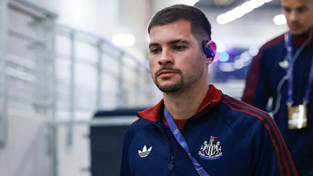 Arsenal tiếp tục theo đuổi Bruno Guimaraes d&ugrave; vừa bị Newcastle từ chối. (Ảnh: Getty Images)