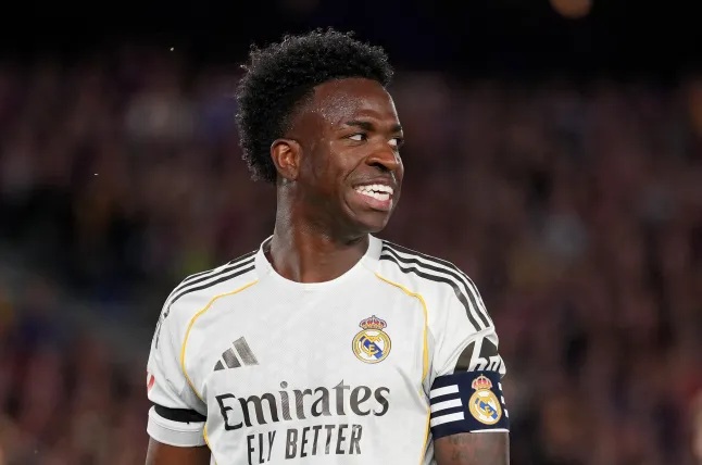 Ảnh bài viết Obi Mikel: Vinicius chỉ đang lợi dụng Arsenal