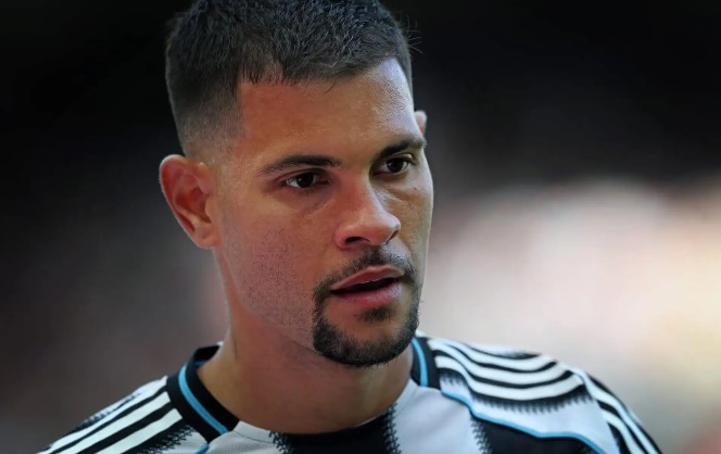 Bruno Guimaraes đang tiến gần đến thỏa thuận gia nhập Arsenal. Ảnh: Getty Images.